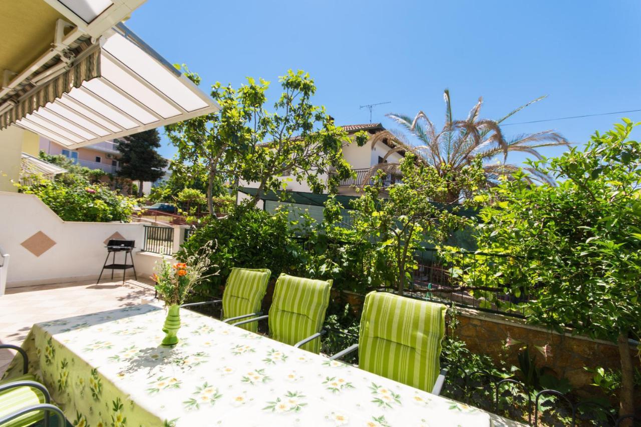 Apartments Katic Trogir Extérieur photo